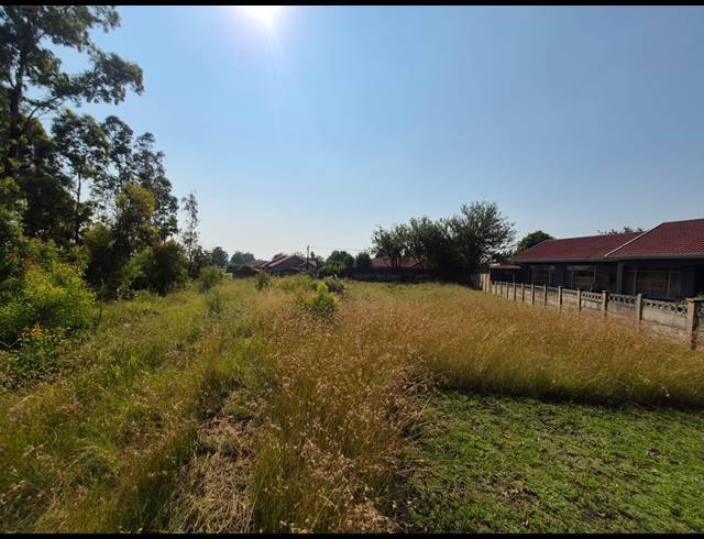 823M² VACANT LAND FOR SALE IN UNITAS PARK